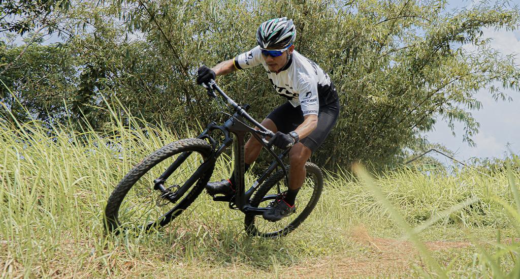 Miniatura Bicicleta Kyross 2.1 Aro 27.5 -